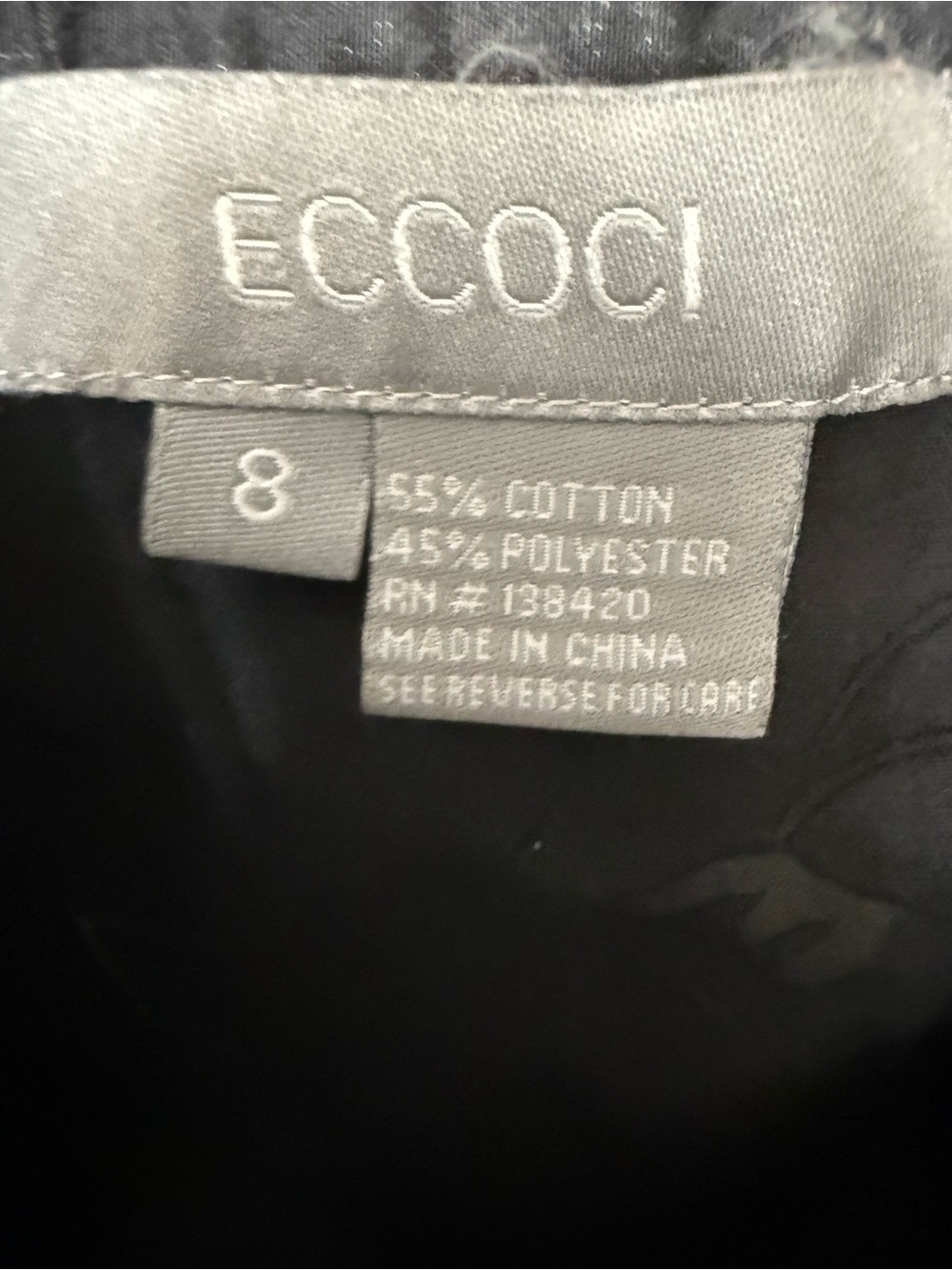 Eccoci gorgeous top. Matte black with sheer black flowers - Picture 4 of 4